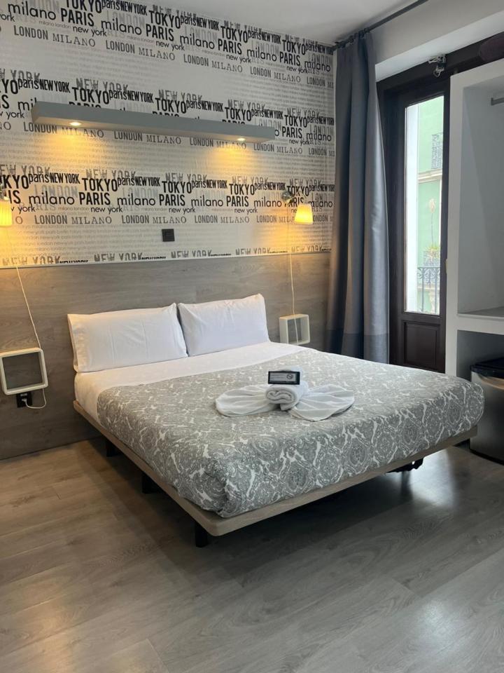 Fuencarral Rooms Madrid Esterno foto